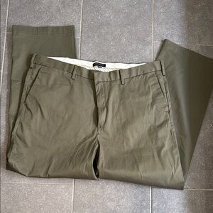 Banana Republic Olive Green Men's Chinos
